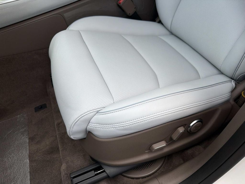 2027 Genesis GV70 2.5T Advanced