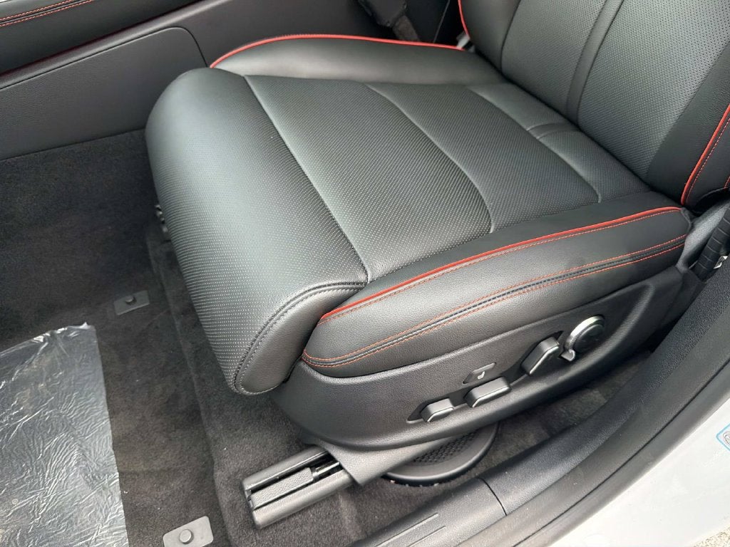 2027 Genesis GV70 2.5T Sport Prestige