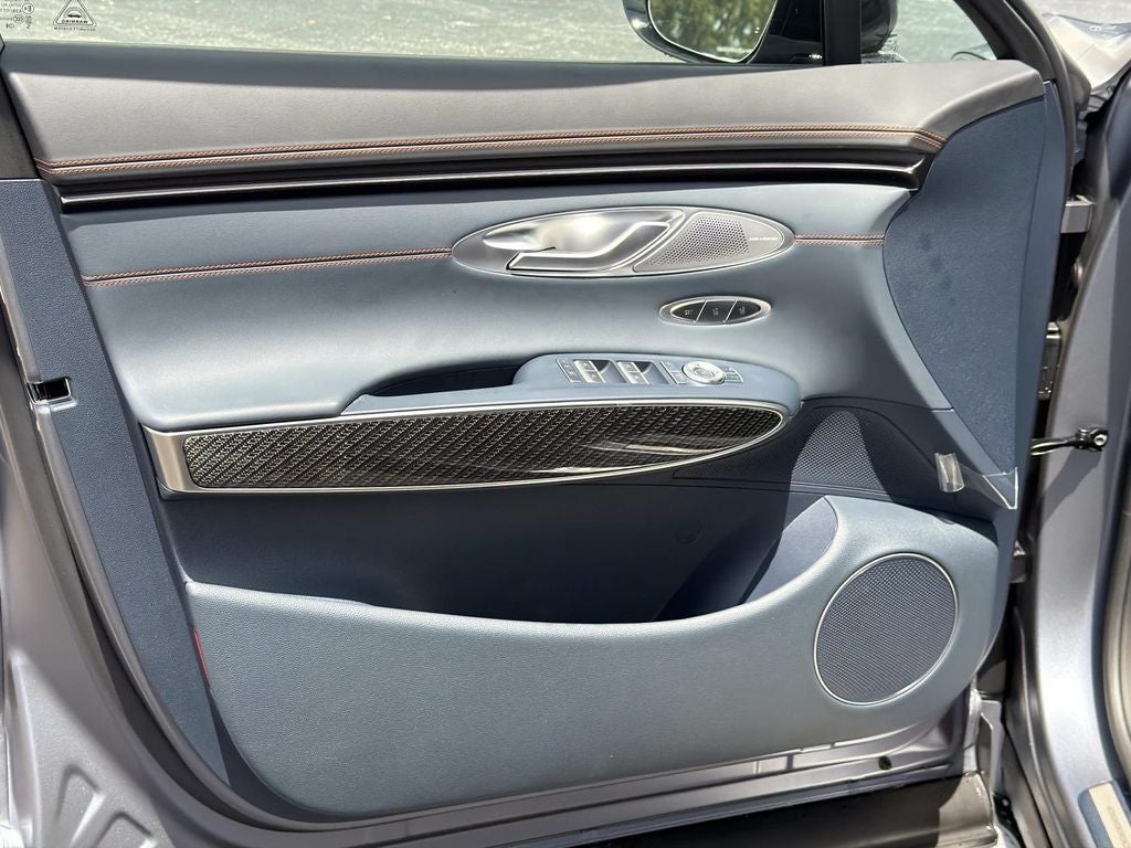 2027 Genesis GV70 3.5T Prestige Graphite