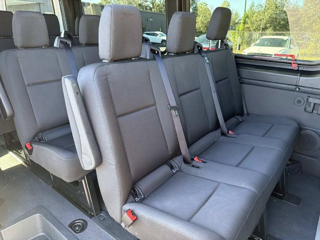 2025 Mercedes-Benz Sprinter 2500 Passenger 144 WB