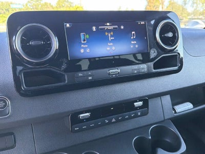 2025 Mercedes-Benz Sprinter 2500 Passenger 144 WB