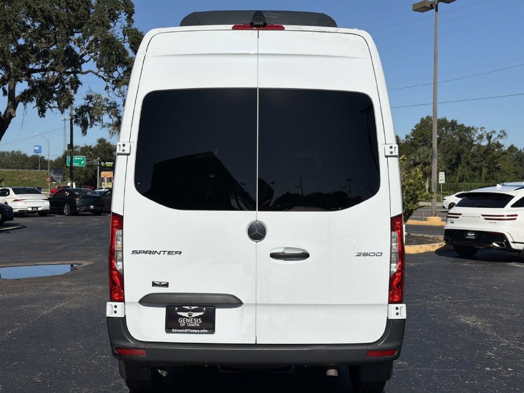 2025 Mercedes-Benz Sprinter 2500 Passenger 144 WB