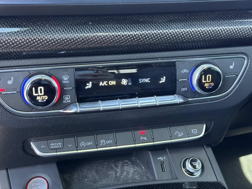 2018 Audi SQ5 3.0T Prestige quattro
