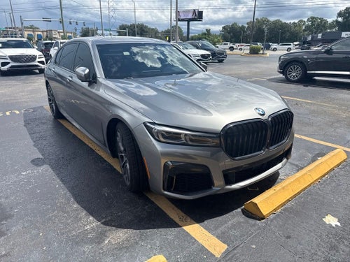2022 BMW 7 Series 750i xDrive