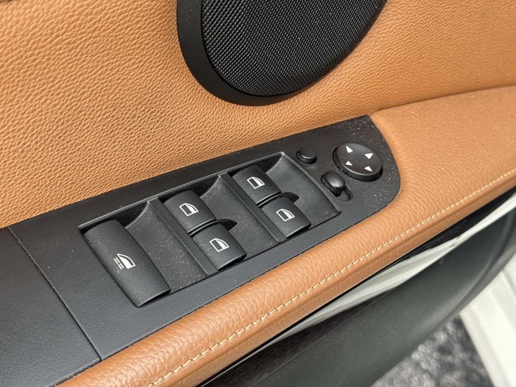 2012 BMW 3 Series 328i