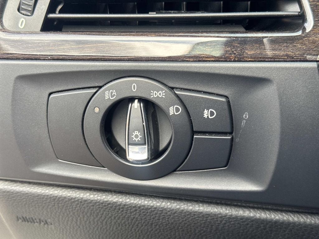 2012 BMW 3 Series 328i