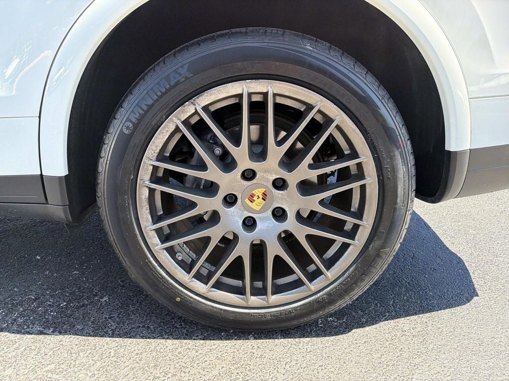 2018 Porsche Cayenne Base