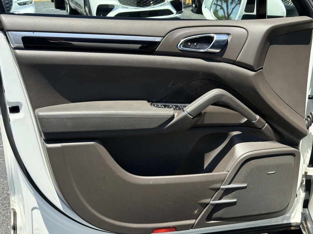 2018 Porsche Cayenne Base