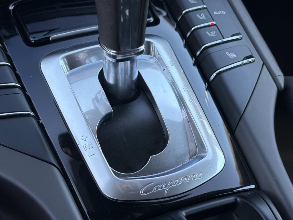 2018 Porsche Cayenne Base