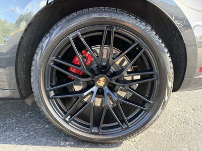 2024 Porsche Macan GTS