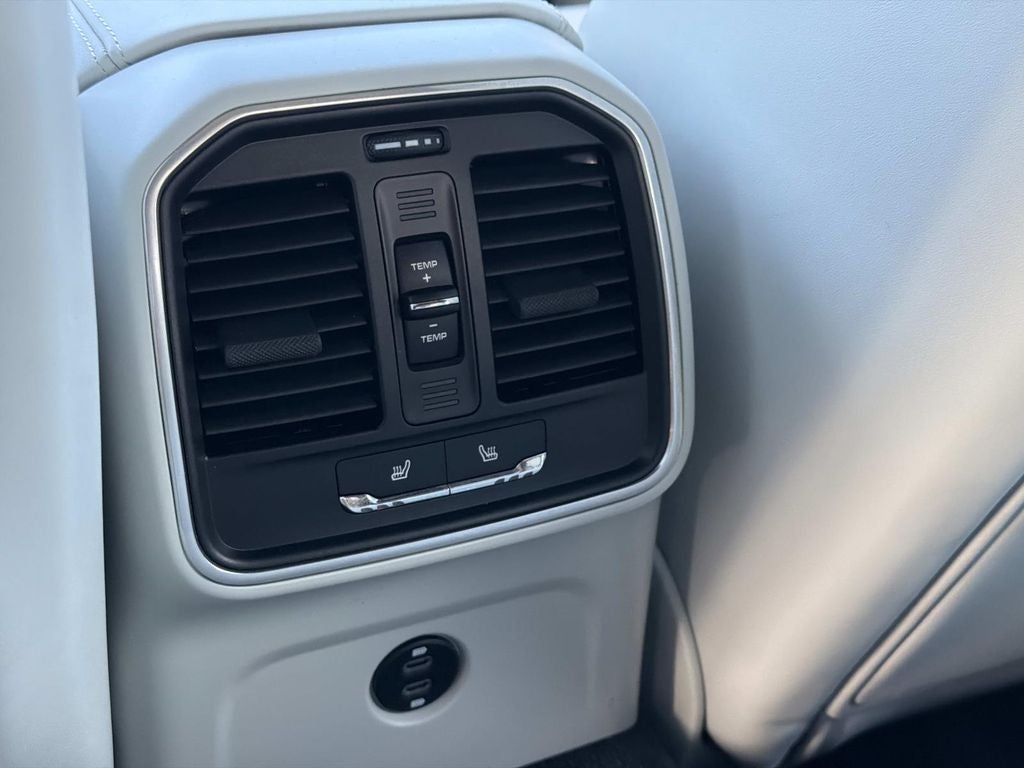 2024 Porsche Macan GTS