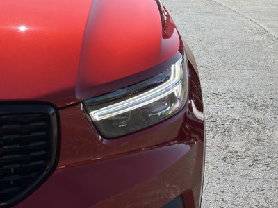 2021 Volvo XC40 R-Design