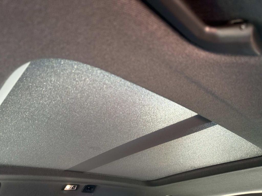 2021 Volvo XC40 R-Design