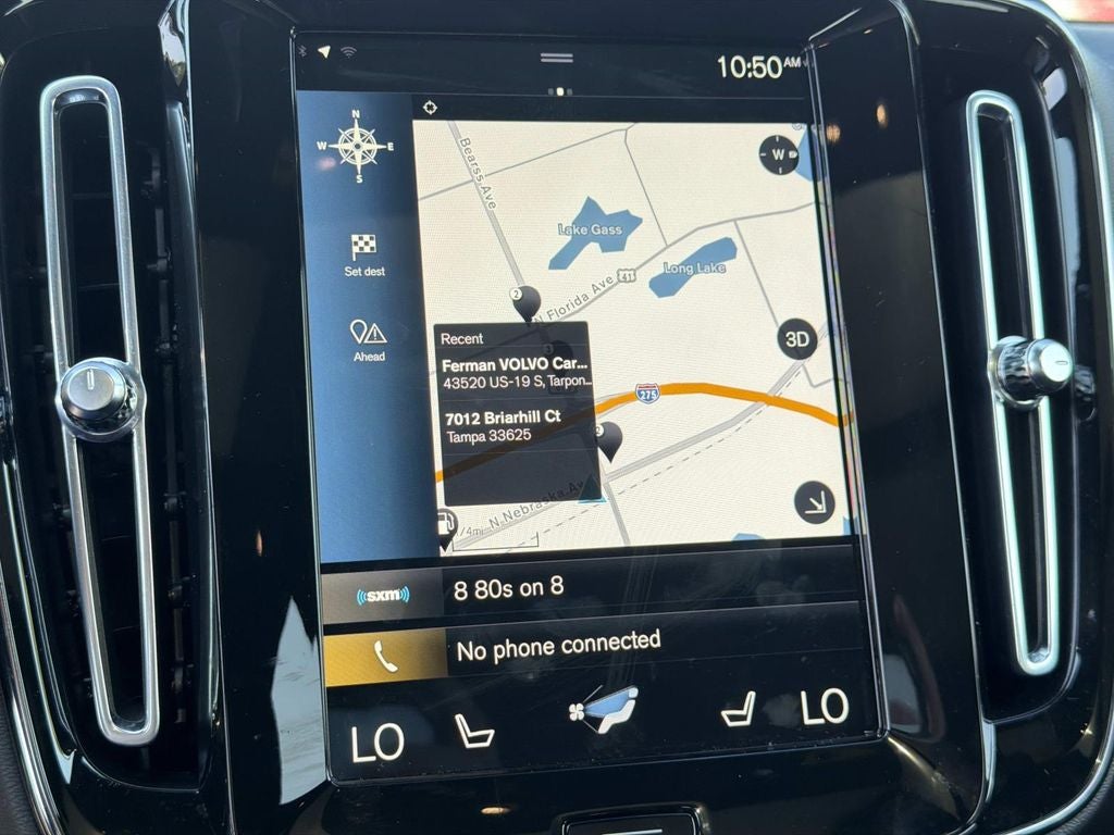 2021 Volvo XC40 R-Design