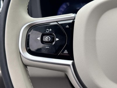 2026 Volvo XC60 B5 Ultra