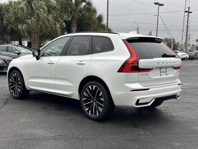2026 Volvo XC60 B5 Ultra
