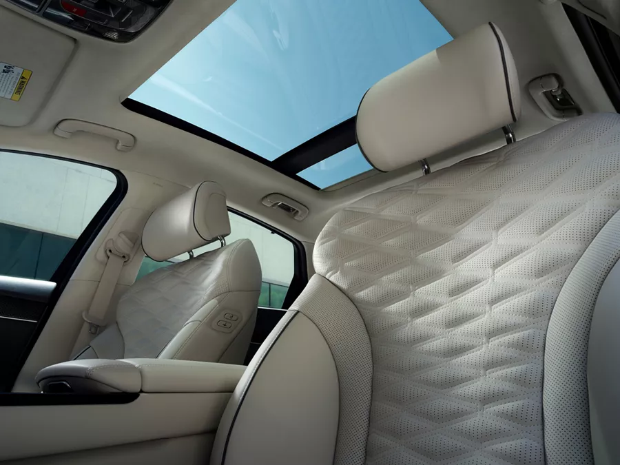 G80 Interior